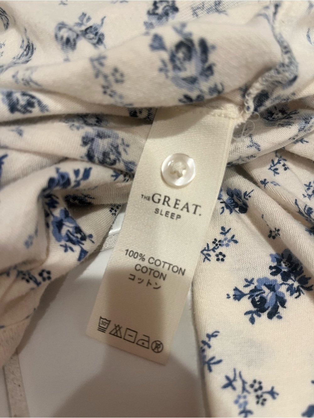 THE GREAT. Floral Sleep Set in Cream and Blue - Picture 5 of 9